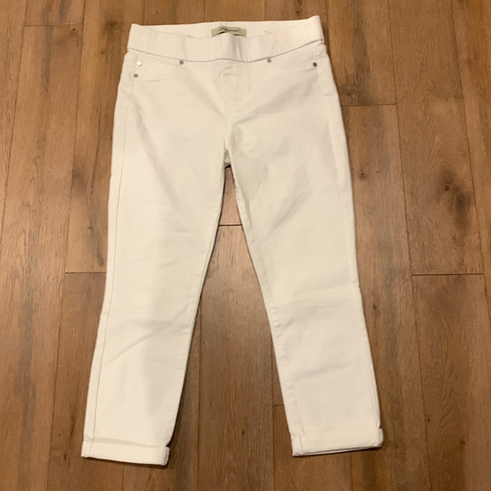 Liverpool white denim capris